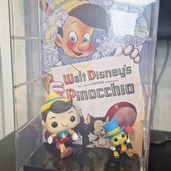 Disney pinnochio display