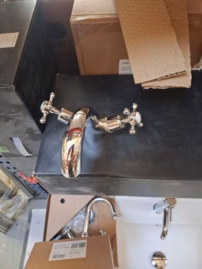 Burlington Claremont Mono Basin mixer