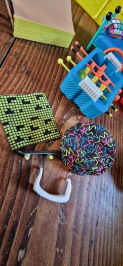 LOL surprise remix clubhouse house with accessories