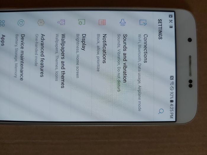 Samsung Galaxy A8, 32GB, 2GB Ram, Model SCV32, Android 7.0, in excellent cosmetic and working Condition