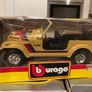 Jeep CJ Collection x 3 Models 1/24 Burago Image 4