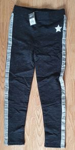 BNWT - Age 7/8Years - An Adorable Pair of Leggings