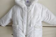 jacket baby 6-9 months like new , girl , warm jacket , white , Perfect condition