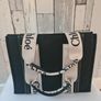 handbags // women's handbags Image 4