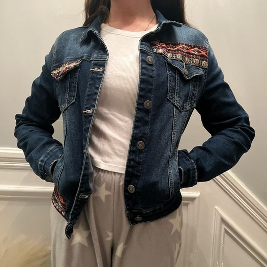 Denim embellished jacket. Size S