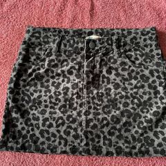 girls skirt