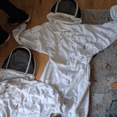 beekeeping  suits