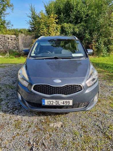 2013 Kia Carens