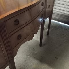 Side board buffet