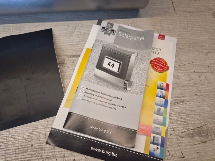 Burg Watcher Letter Box - Solar BackLight House Number