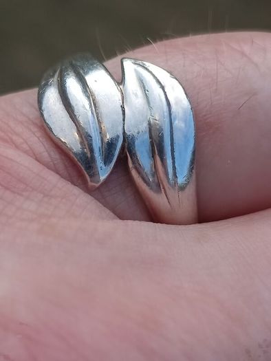 Heavy Double Leaf Sterling Silver Ring