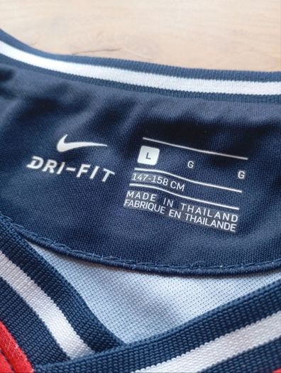 Nike Paris Saint-Germain Mbappe 2020/21 Home Football Shirt
