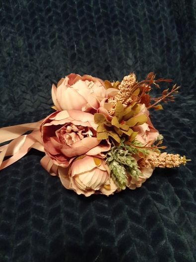 Bridesmaid bouquet