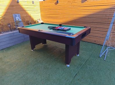pool table