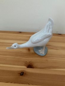 Lladro swan
