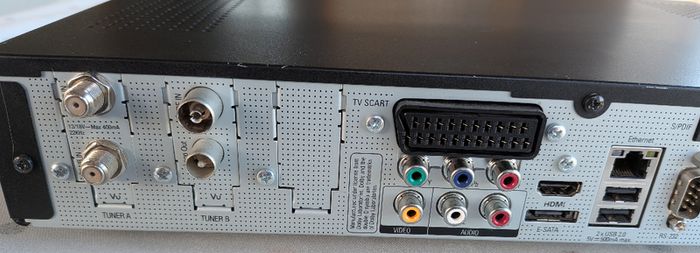 VU+ Duo2 Twin Satellite + DVB-T PVR Receiver 2TB HDD