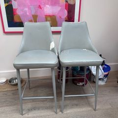 FREE 2 x leather bar stools FREE