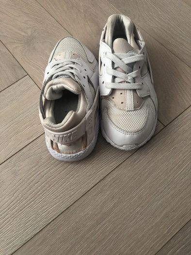 Kids shoes