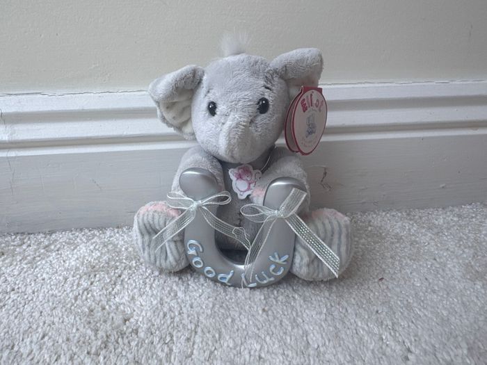 Elliot & Buttons Elephant Plush Good Luck Lucky Horseshoe approx.14 cm. Please see photos