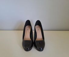 Black Patent High Heel Court Shoe Size 4