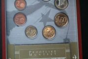 Euro Coin Set Netherlands 2000. 8 coins. 3.88 Euro .PROOFLIKE QUALITY SET!
