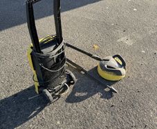 Kaercher Power Washer (Swiss Plug)