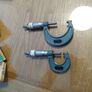 Micrometer set. 0-1" 1-2" mitutoyo . Image 3