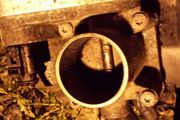 Vw Polo  throttle body