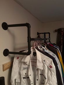 Clothes hanging rail - pipe aesthetic