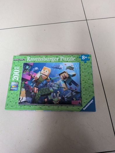 Ravensburger Puzzle 8+ Minecraft.