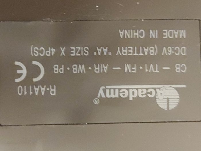 Academy CB-TV1-FM-AIR.WB.PB, Model R-AA110, takes 4 AA Batterys, in very good condition and works well