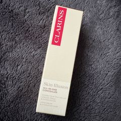 Clarins Skin illusion All in one concealer  - 15