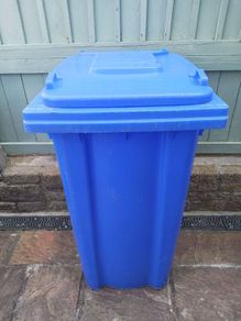 Wheelie bin