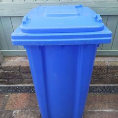 Wheelie bin