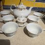 Tea pot with 6 cups and sugar bowl Image 2