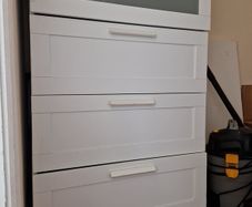 Chest of drawers