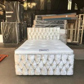 Divan base beds with footboards and mattresses