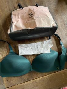 Victoria Secrets bra