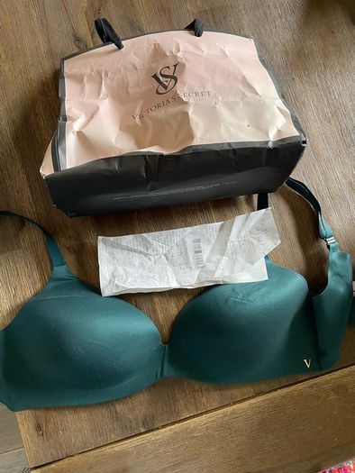 Victoria Secrets bra
