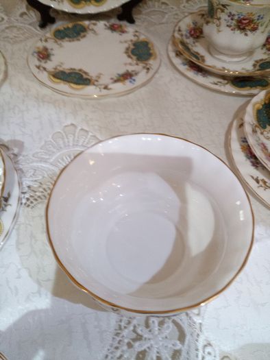 Vintage Royal Albert " Berkeley"  22 pieces Tea Set Fine Bone China