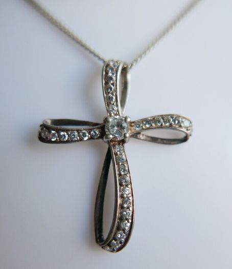 Vintage Sterling Silver  Rhinestone Curved Cross Necklace length 18" - 4,5g