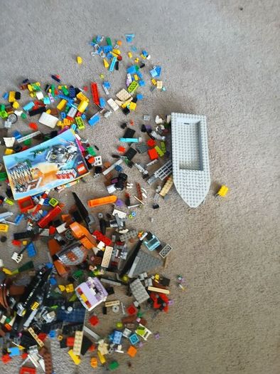 lego mix of retired pieces