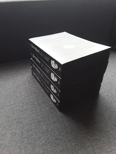 Death note black edition manga volumes 1-8