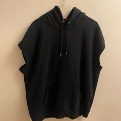 Black sleeveless hoody (large)