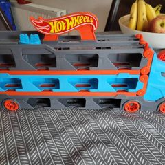 hotwheels city speedway hauler