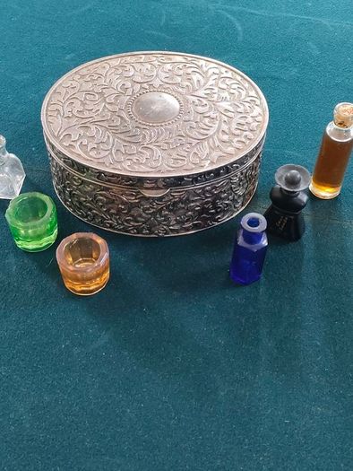 Vintage chased jewellery box and bottles