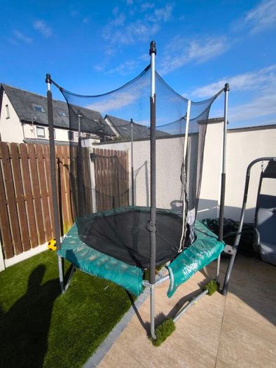 8ft (2.40m) hexagonal trampoline