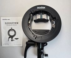 Godox S2 Speedlight bracket