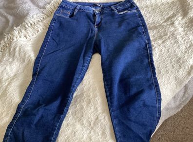 Crop jeans size 12