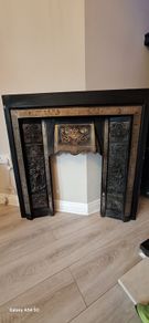 Cast iron fireplace insert